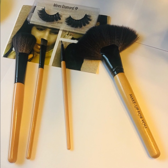 The Makeup Set 8 pcs Included Long Lasting Mineral Loose Powder - Picture 3 of 8